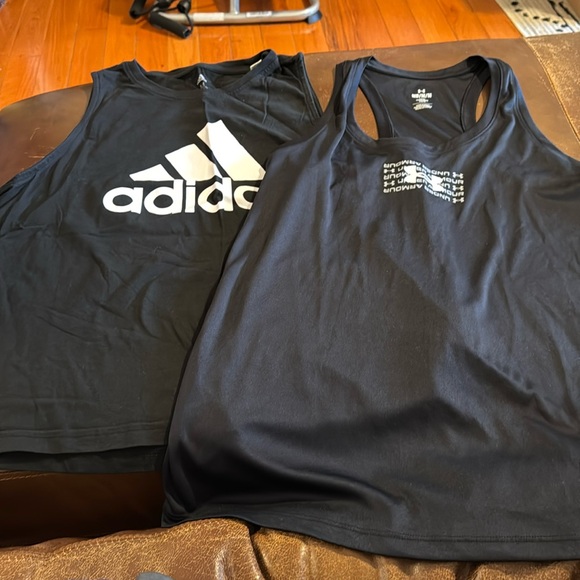 Bundle of workout tops M - Picture 1 of 3